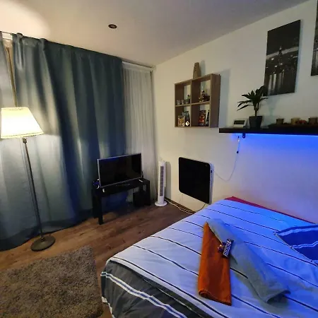 Rent Central *